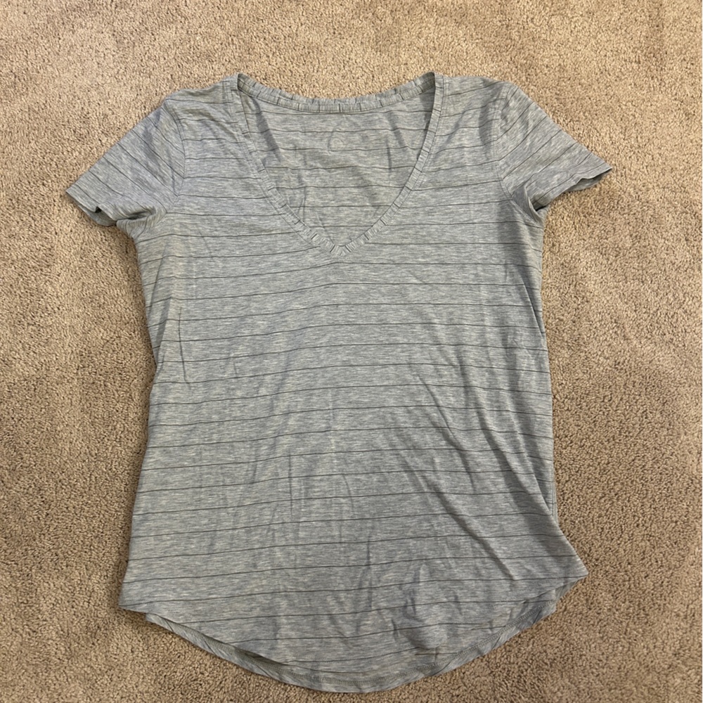 Lululemon Love vneck